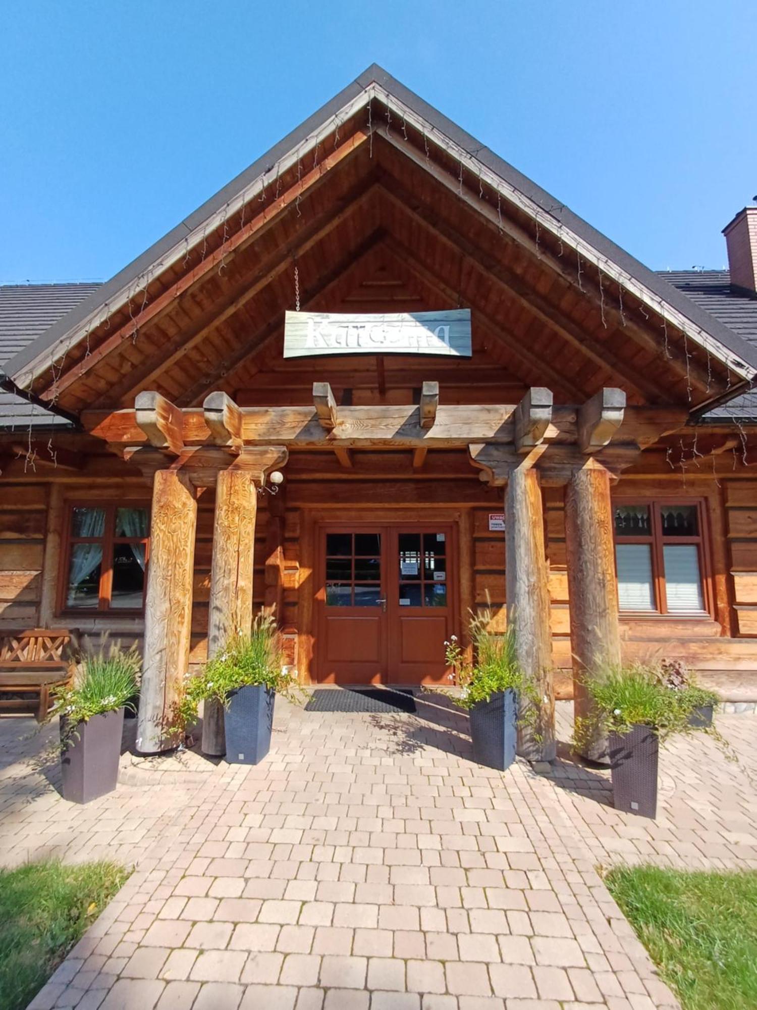 Hotel I Restauracja Borowianka Острув-Велькопольський Екстер'єр фото